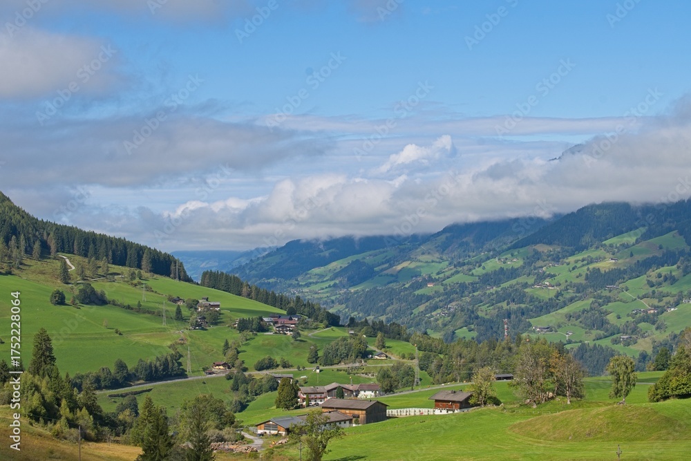 Fototapeta premium landscape in the austrian alps near Embach