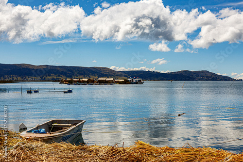 Tableau sur toile lake Titicaca with a traditional village on the water