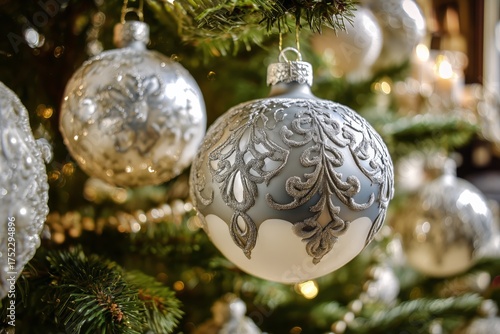 Decorative Christmas Ornaments Hanging on a Green Pine Tree With Warm Lights ...