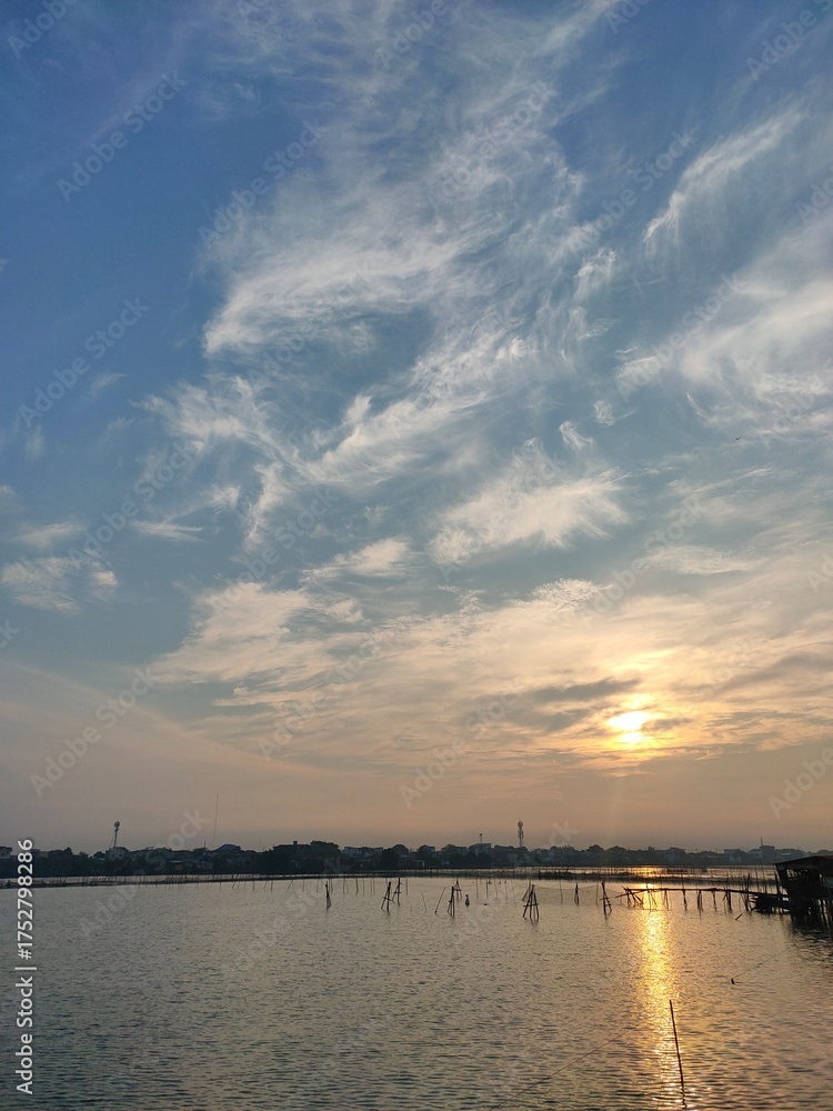 Naklejka premium Malabon dike on a nice Saturday morning