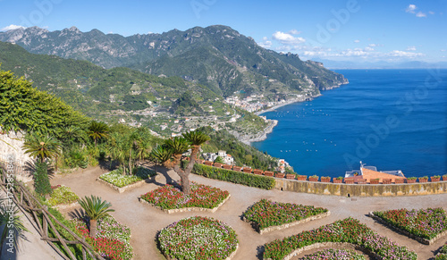 Fototapeta Naklejka Na Ścianę i Meble -  Minori - Amalfi coast - The outlook from Ravello - Villa Rufolo 
