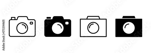Camera icon vector. photo camera sign and symbol. photography icon.