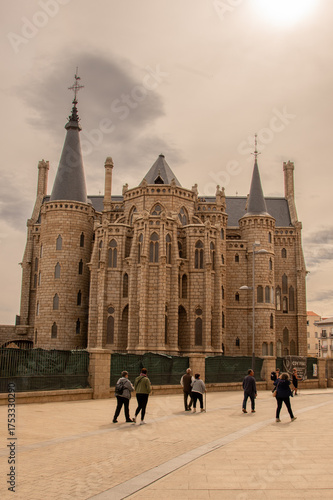 Astorga, die Stadt am Jacobsweg mit dem Haus von Antoni Gaudi