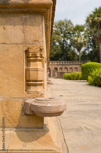 Tableau sur toile This landscape photo was taken in Asia, India, Uttar Pradesh, Prayagraj, in summer