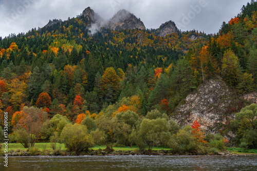 Autumn Scenery in Pieniny National Park: Panoramic View of Three Crowns Peak and Dunajec River near Red Monastery (Cerveny Klastor)