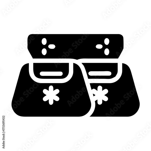 Vector art of cosmetic bag a stylish accessory for storing and organizing makeup