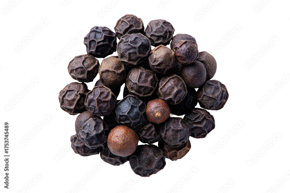 Obraz premium Close-up cluster of black peppercorns