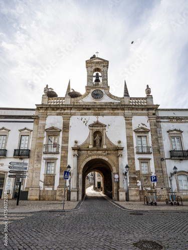 The most famous Arco da Vila, the historic entrance to the old town of Faro, Algarve, Portugal