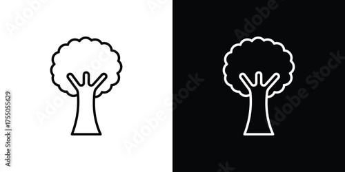 Tree icon in stroke versions. Graphic elements for web