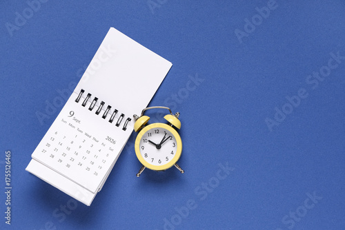 Calendar with alarm clock o...
