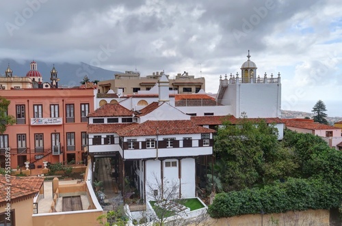 jardin et ville de la Orotava à Tenerife