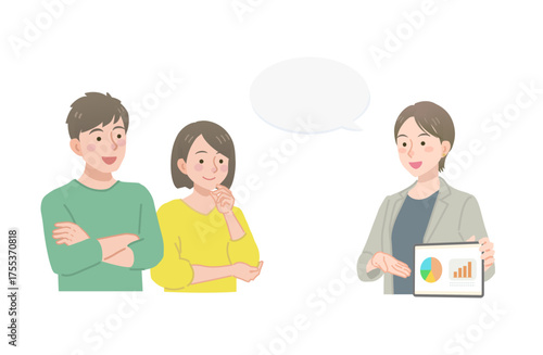 タブレットを持って夫婦に説明をするビジネスウーマン