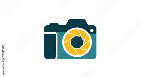 Camera lens aperture photography equipment icon.