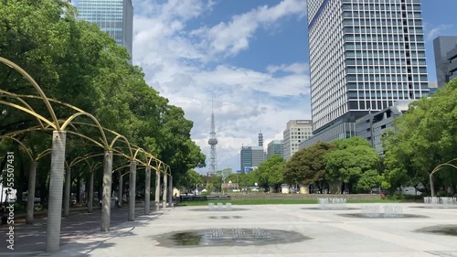 Wallpaper Mural 일본,나고야,공원,물웅덩이,건물,하늘,나무,물,맑음,구름 Torontodigital.ca