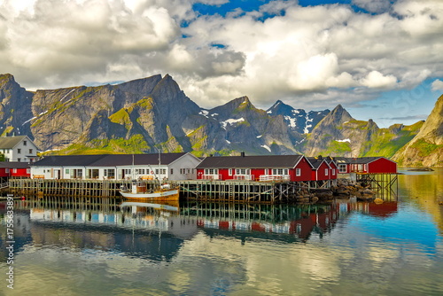 Obraz na plátně Hamnøya Fishing Village in Lofoten