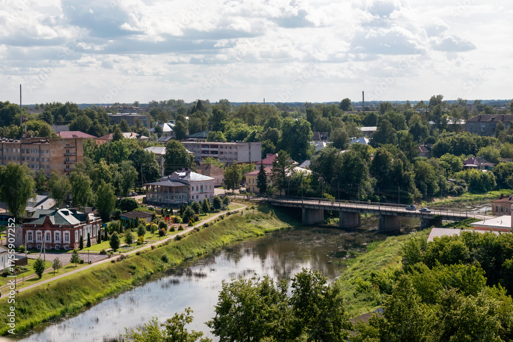 Fototapeta premium KASHIN, TVER Region, RUSSIA - July 07, 2025: View of the historical center of the ancient Russian city and the Kashinka River