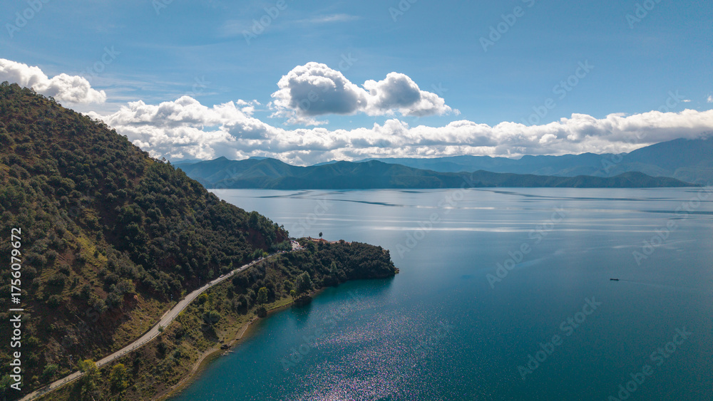 Obraz premium Panoramic Lake and Mountain Range Natural Scenery, Liangshan Yi Autonomous Prefecture, Sichuan, China