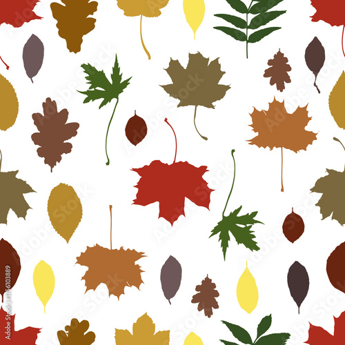 Fall seamless pattern with autumn leaves