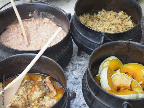 Potjie auf dem offenem Feuer