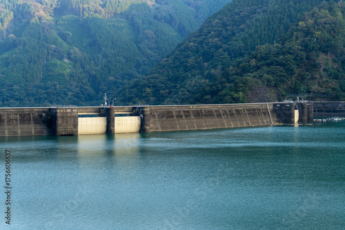 夕方の一ツ瀬ダム