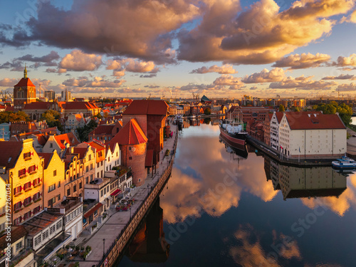 Wallpaper Mural Beautiful sunrise over the Motlawa River in Main Town of Gdansk. Poland Torontodigital.ca