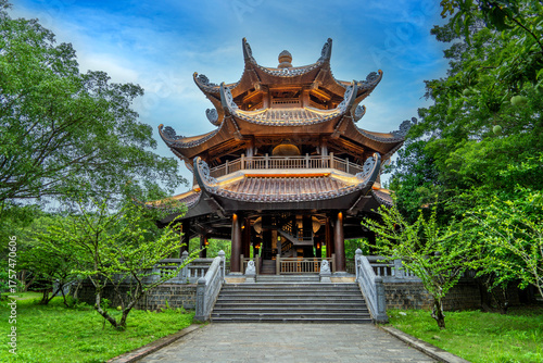 Wallpaper Mural Giant bell in Bai Dinh temple. Ninh Binh, Vietnam. Torontodigital.ca