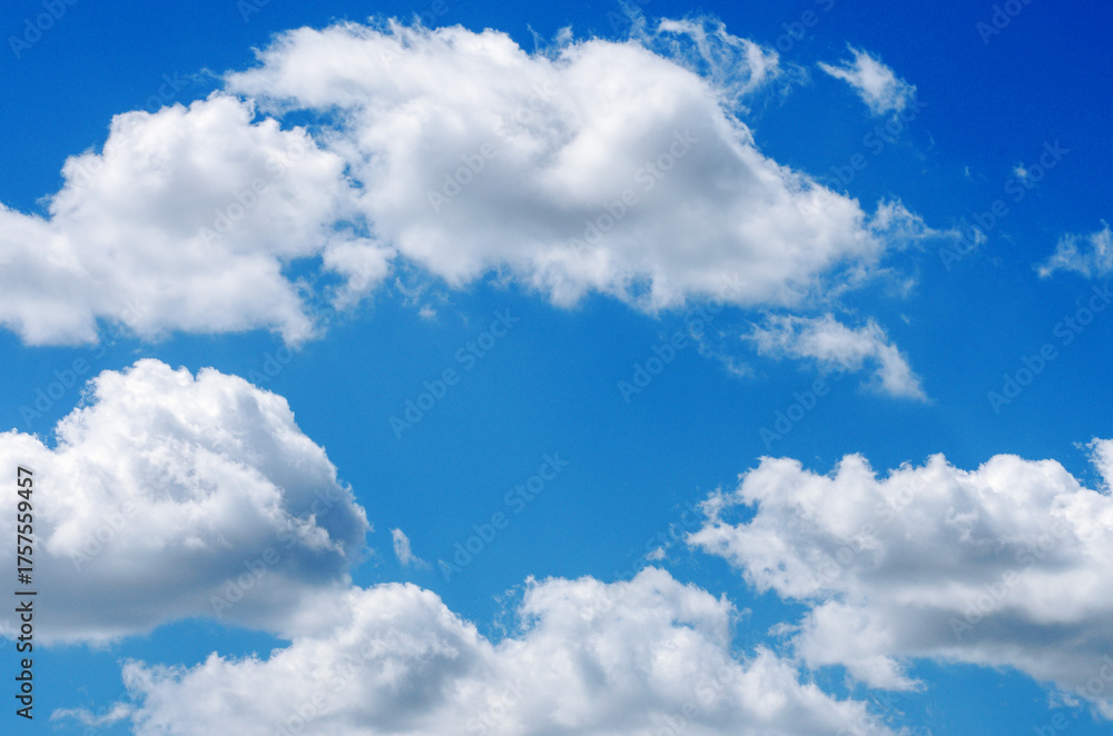 Naklejka premium White cloud in the blue sky