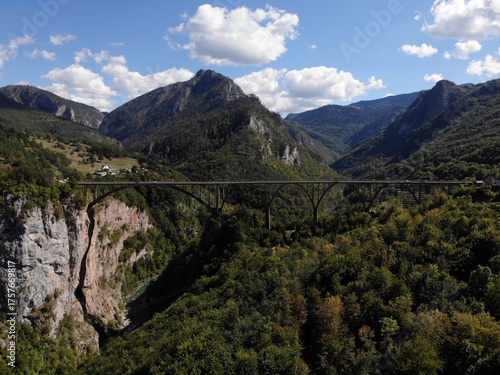 Tara-Schlucht bei Durdevica