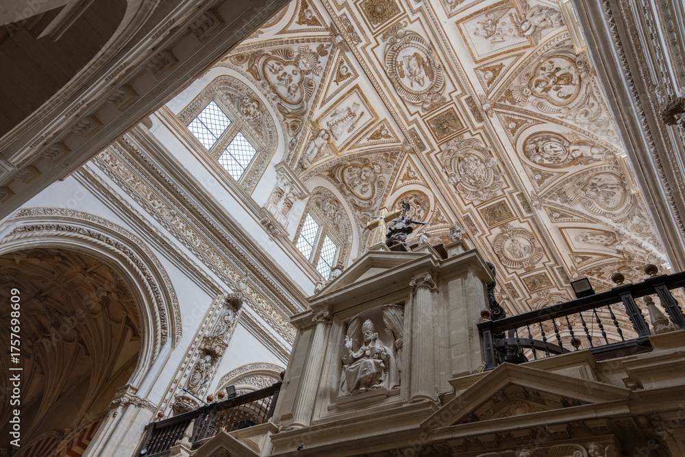 Obraz premium Interior of Seville Cathedral, Spain