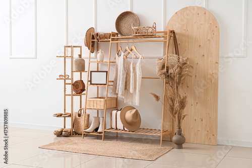 Boho chic home decor with w...