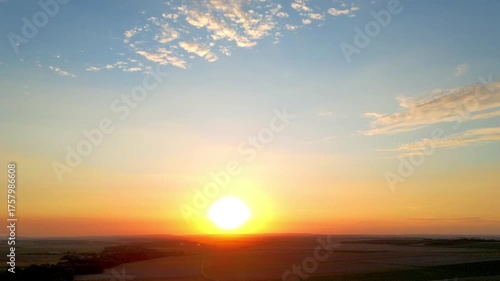 Bergnicourt, Rethel, Ardennes, Grand-Est, France, August, 28th, 2025, A breathtaking sunrise beautifully illuminates a tranquil and peaceful landscape, ideal for nature enthusiasts