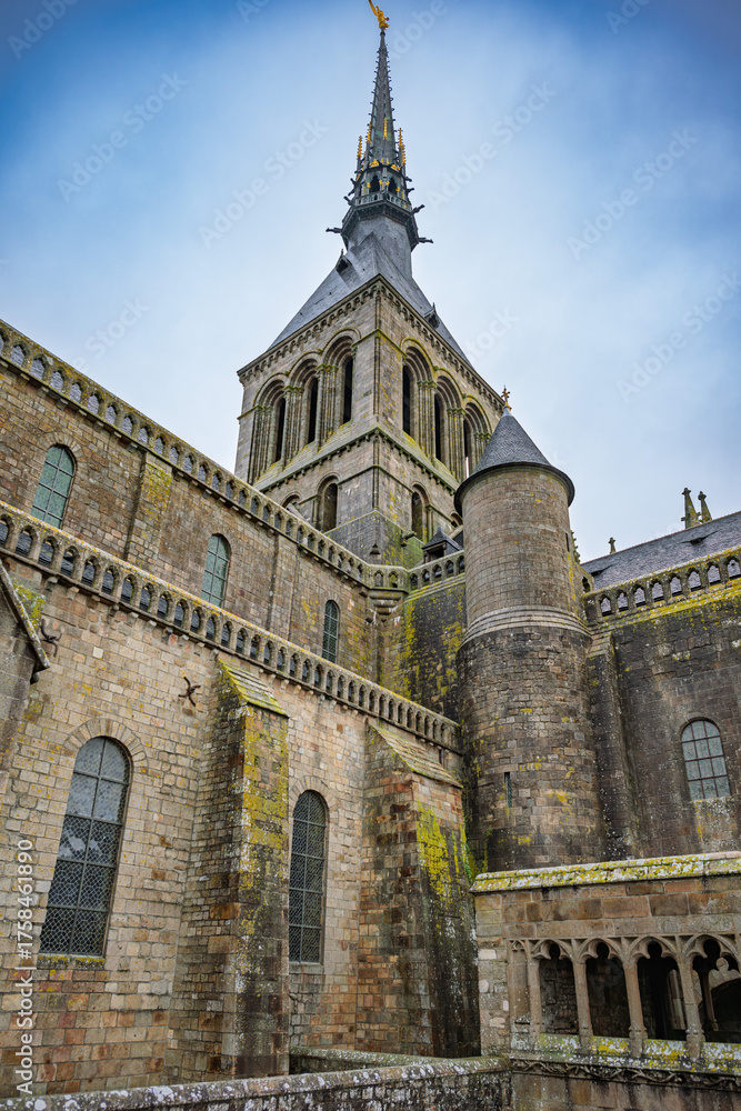 Fototapeta premium Mont Saint Michel Abbey
