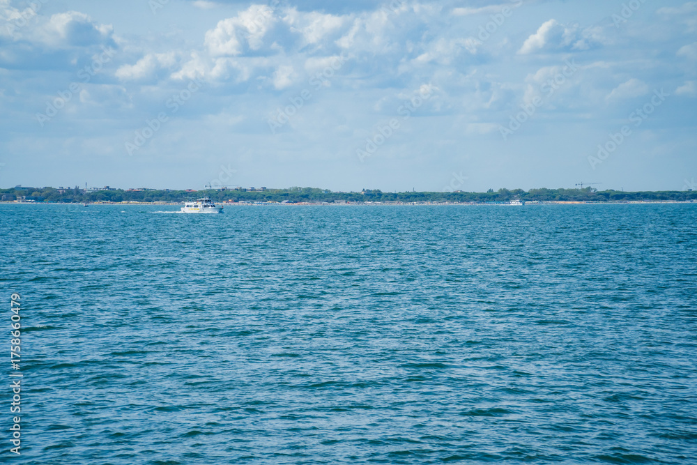 Obraz premium the picturesque crystal clear blue water of the Adriatic Sea near Italy