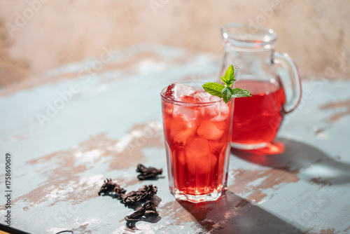 Hibiscus iced tea. Agua de Jamaica or roselle mocktail drink, summer beverage