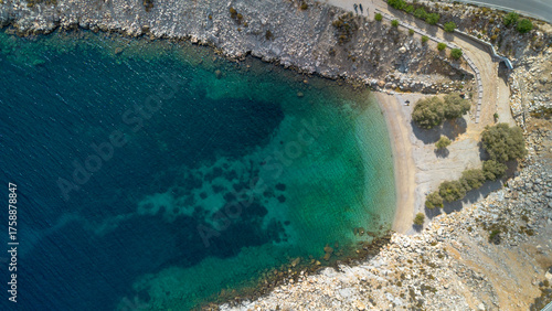Captured from above, Glaroi...