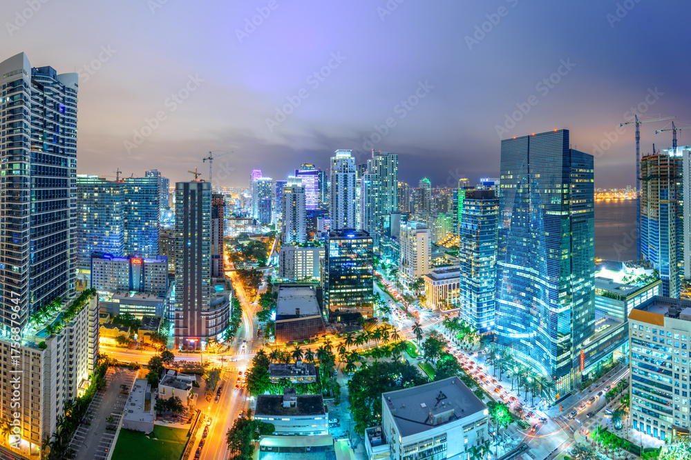 Fototapeta premium Miami, Florida, USA Downtown Cityscape 243
