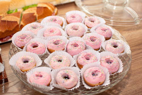 Cupcake.