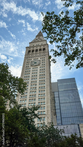 impressions of new York, the editon hotel tower, view from the madison square park, downtown manhattan, New York City, NY, USA
