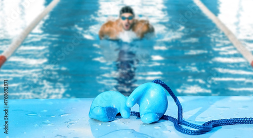 Foto Individual earplugs designed for swimming keep ears safe while enhancing sound c
