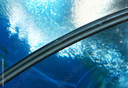 Aquarium glass tunnel silicone sealant detail.