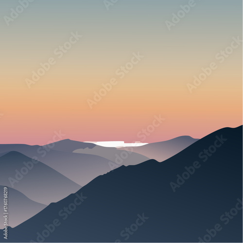 Sonnenuntergang über den Bergen