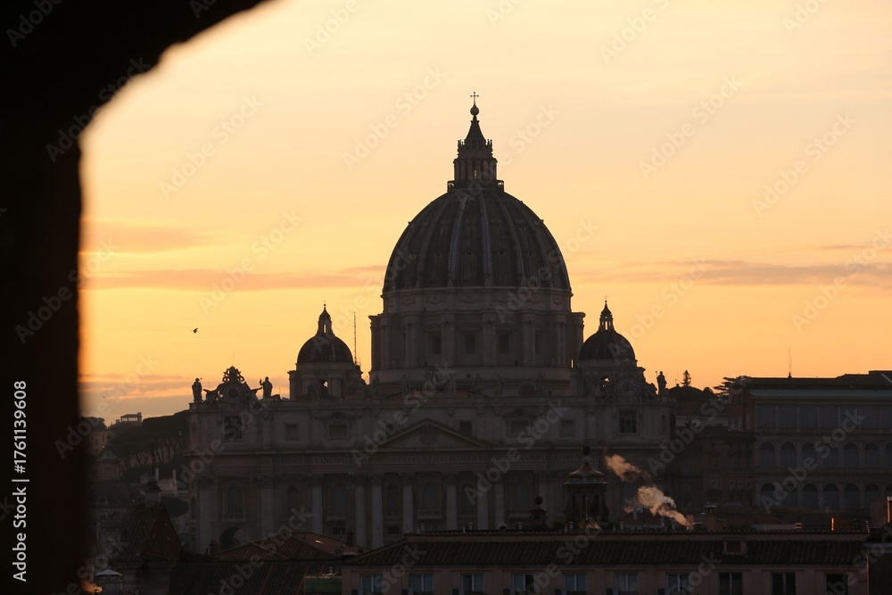 Obraz premium St. Peter’s Basilica at Sunset, Vatican City