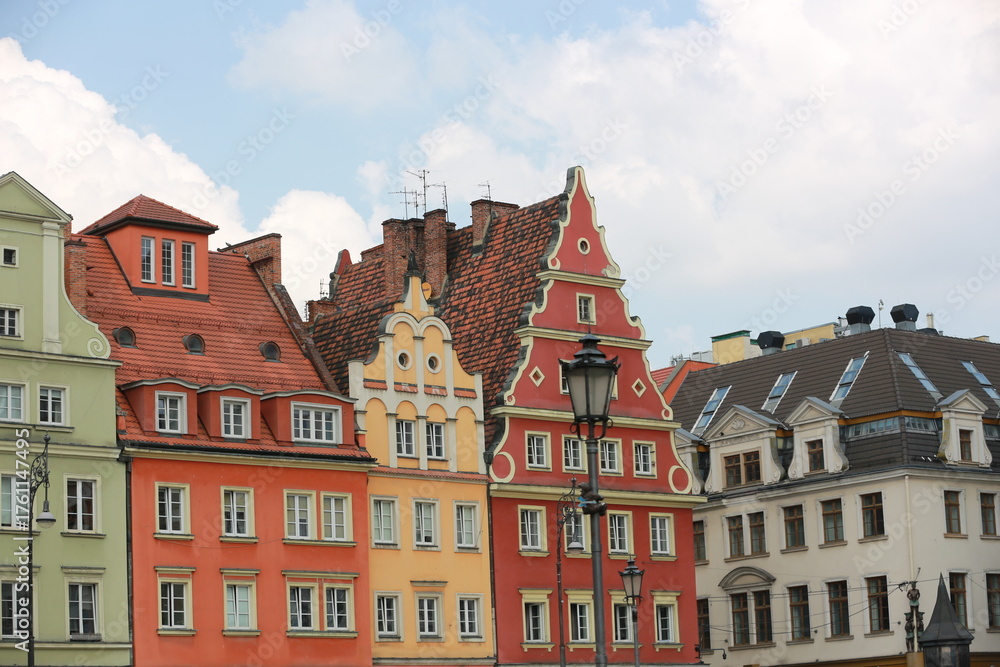 Fototapeta premium Panoramic View of Red Rooftops in Wrocław City