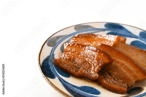 豚三枚肉の煮付け（沖縄料理）