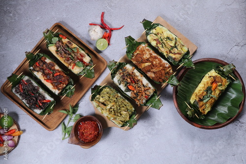 Grilled rice with its variations, wrapped in banana leaves, a traditional Indonesian food