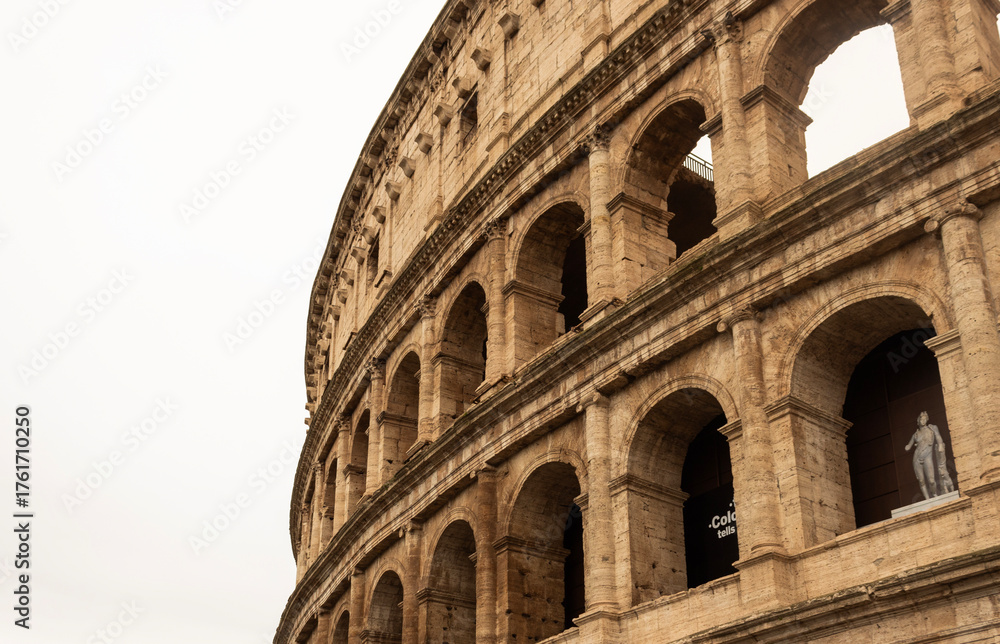 Fototapeta premium colosseum in rome italy