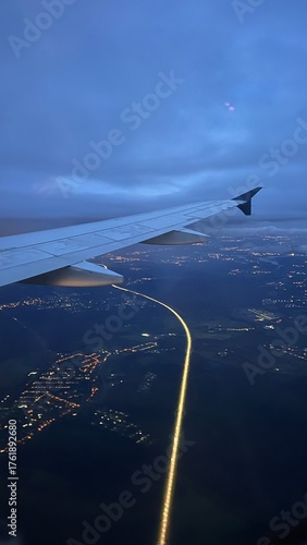 wing of airplane