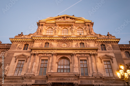 Aile Sully du musée du Louvre à paris