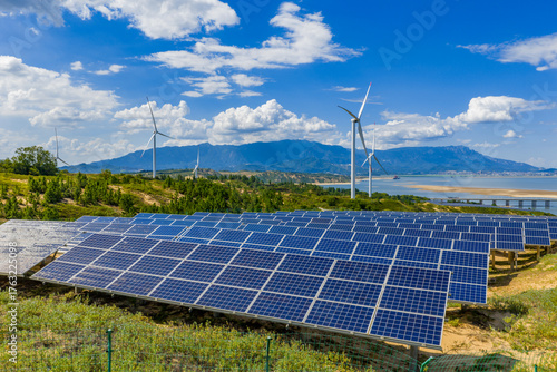 Solar Photovoltaic Windmills, Wind Energy, New Energy