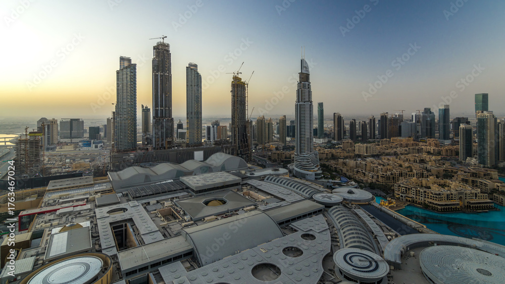 Obraz premium Dubai downtown night to day timelapse. Top view from above
